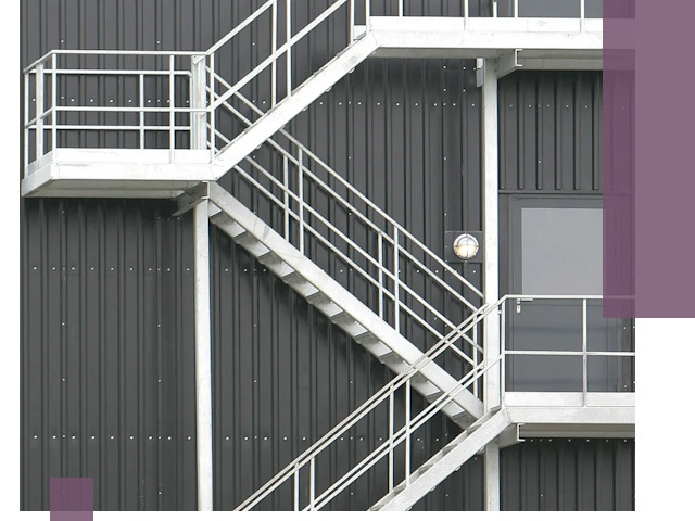 Изготовление и монтаж пожарных лестниц в Биробиджане быстро и надежно