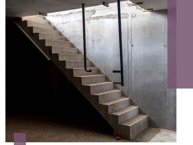 Изготовление и монтаж лестниц в подвале в Биробиджане