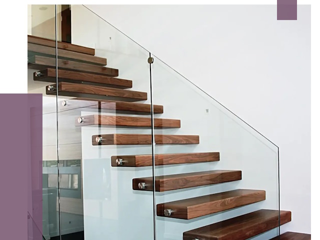 Стеклянные перила для лестницы в Биробиджане от 14700 руб.