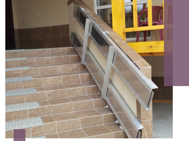 Откидные пандусы под ключ в Биробиджане — монтаж и демонтаж