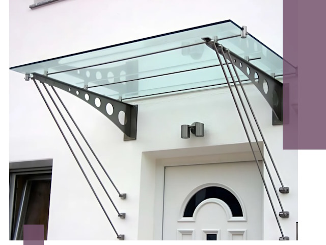 Козырьки над входом под ключ в Биробиджане — изготовление и монтаж