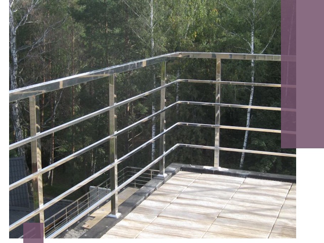 Парапеты из нержавеющей стали в Биробиджане — изготовление и монтаж