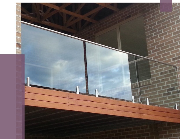 Стеклянные парапеты на крыше и террасе в Биробиджане от 11405 руб. | ПРОЛЁТ-Брб