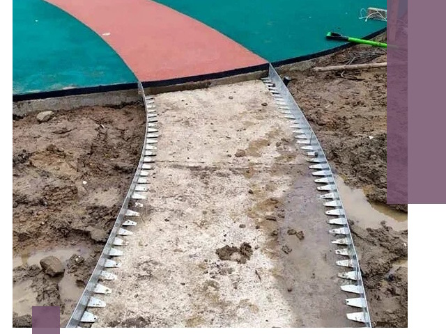 Металлические бордюры для дорожек в Биробиджане — монтаж и изготовление