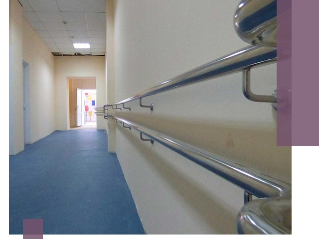 Поручни для инвалидов в Биробиджане: изготовление и монтаж